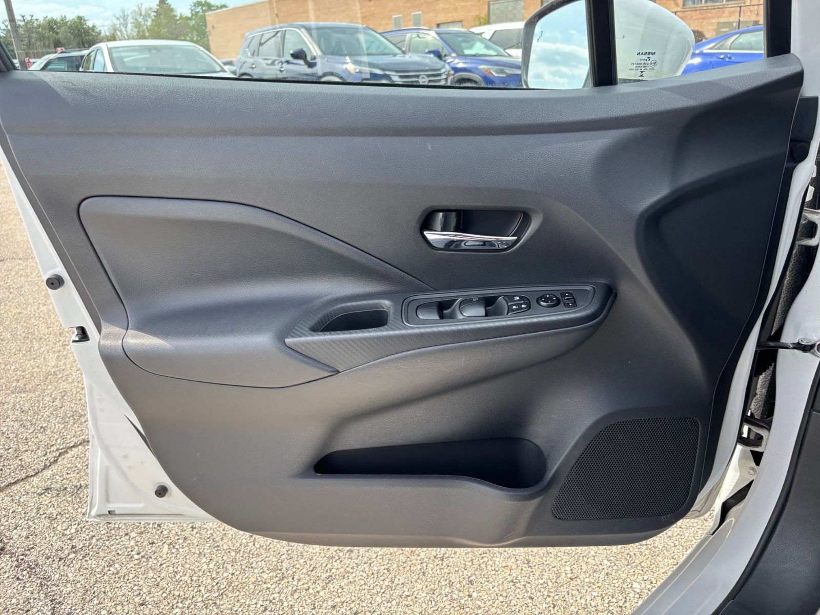 Used 2025 Nissan Versa SV FWD image 18