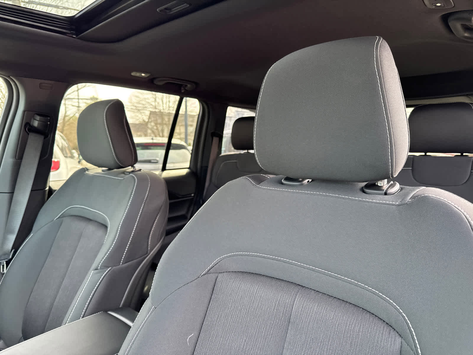 New 2025 Jeep Grand Cherokee Laredo X w/ Trailer Tow Package image 15