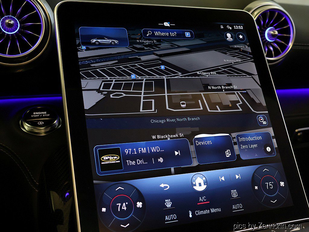 Used 2024 Mercedes-Benz SL 55 AMG 4MATIC image 23