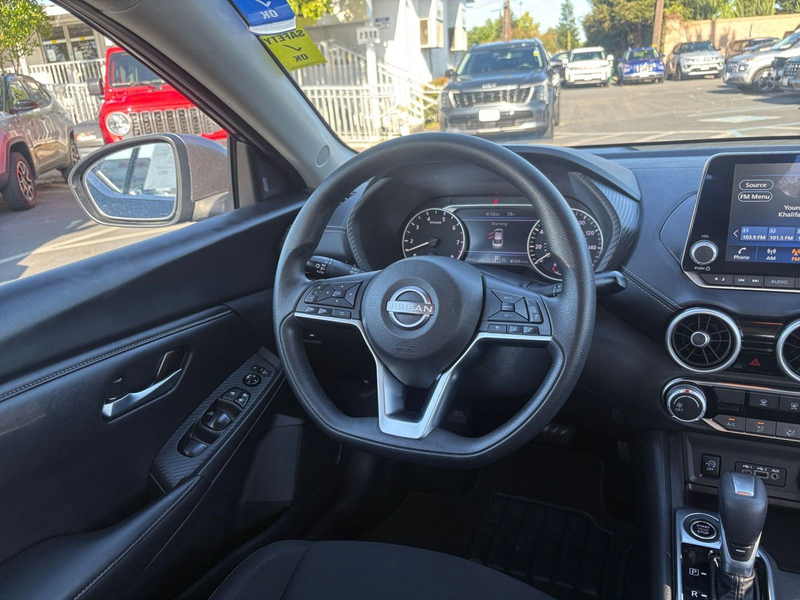 Used 2025 Nissan Sentra SV FWD image 32