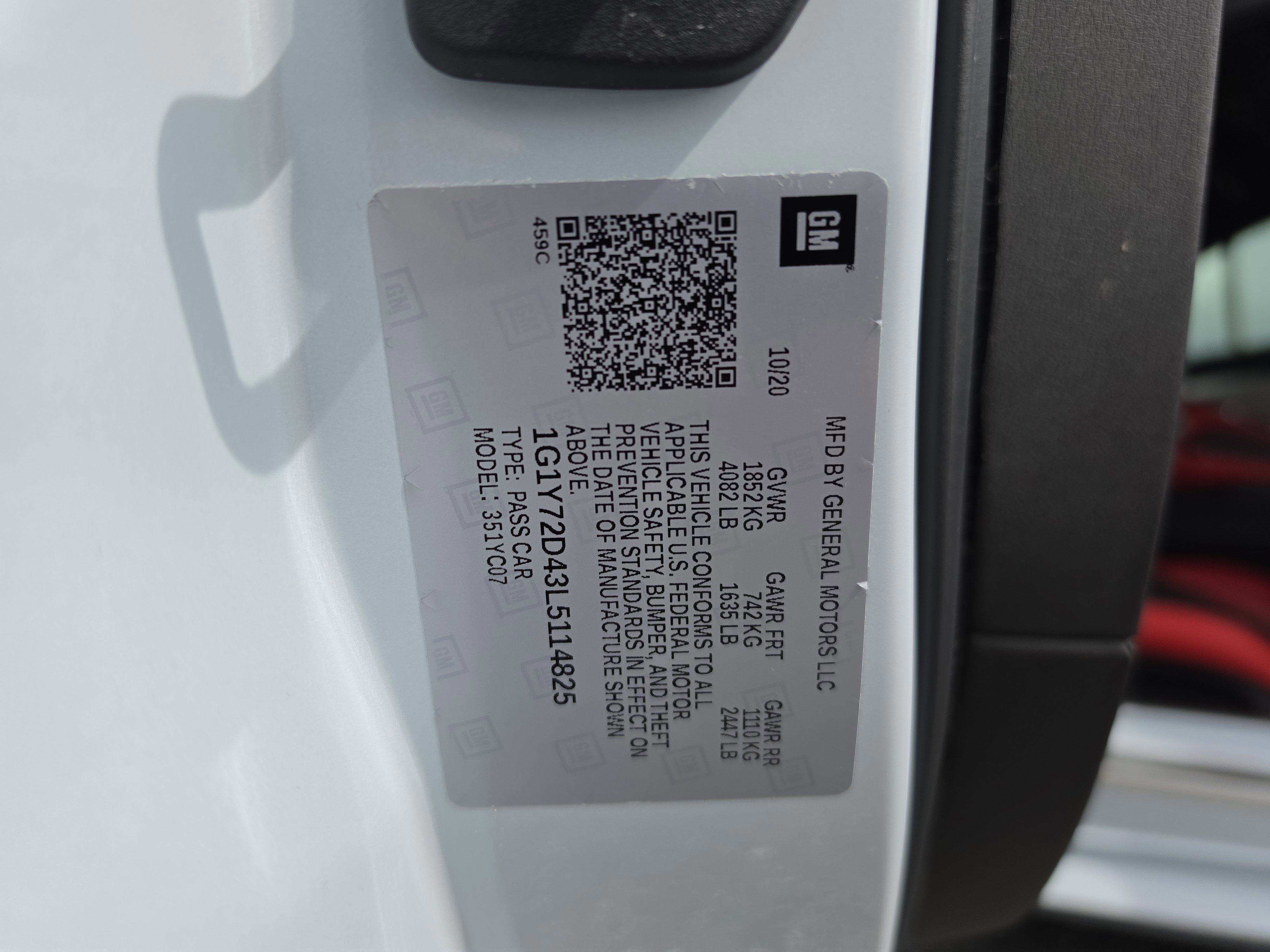 Used 2020 Chevrolet Corvette Stingray Preferred Cpe w/ 2LT Preferred Equipment Group RWD image 36