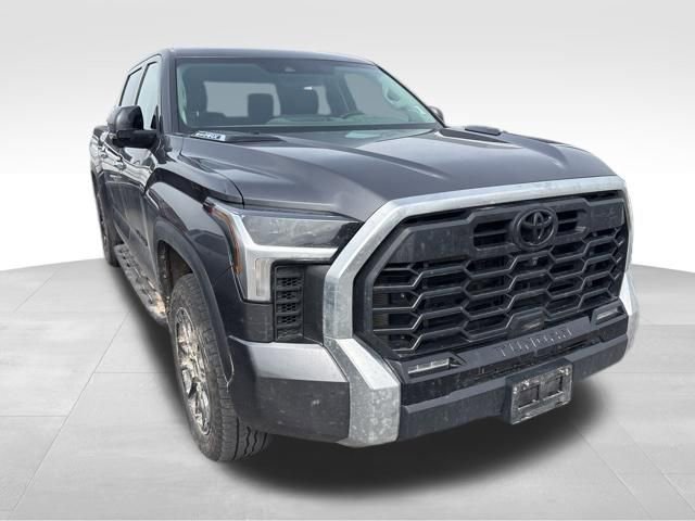 Used 2023 Toyota Tundra Limited w/ TRD Off-Road Package AWD/4WD image 7
