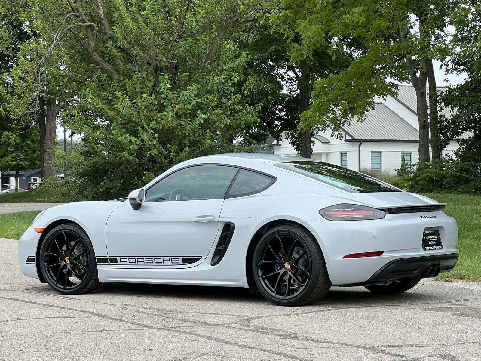 Certified 2024 Porsche 718 Cayman w/ Premium Package RWD image 3