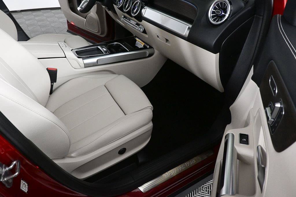 New 2026 Mercedes-Benz GLB 250 image 23