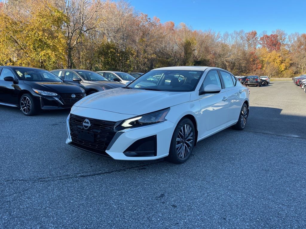 New 2025 Nissan Altima 2.5 SV w/ SV Premium Package image 2