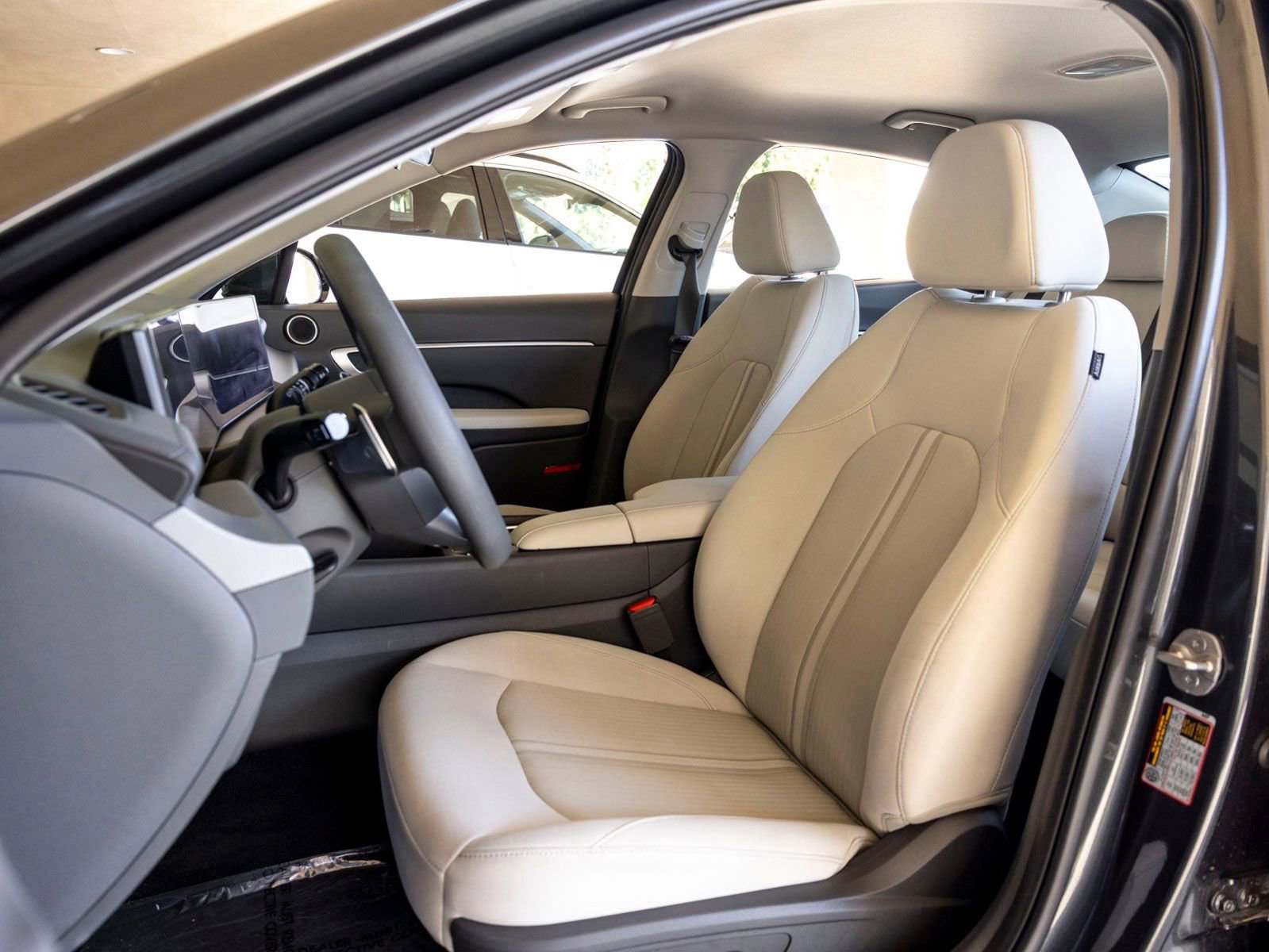 Used 2024 Hyundai Sonata SEL image 15