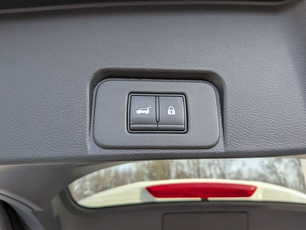 Used 2023 Nissan Rogue Platinum w/ Platinum Premium Package image 22