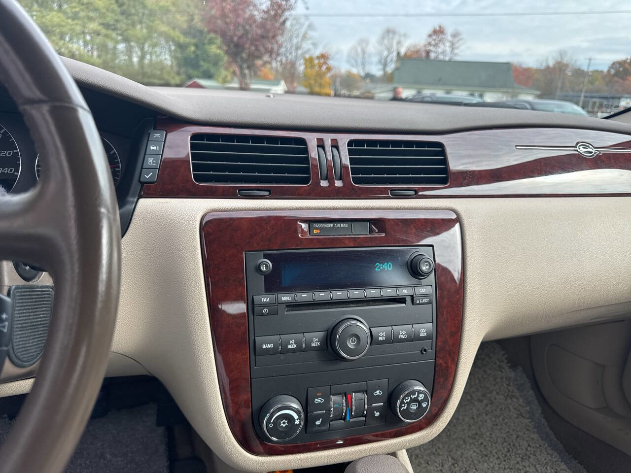 Used 2007 Chevrolet Impala LTZ image 11