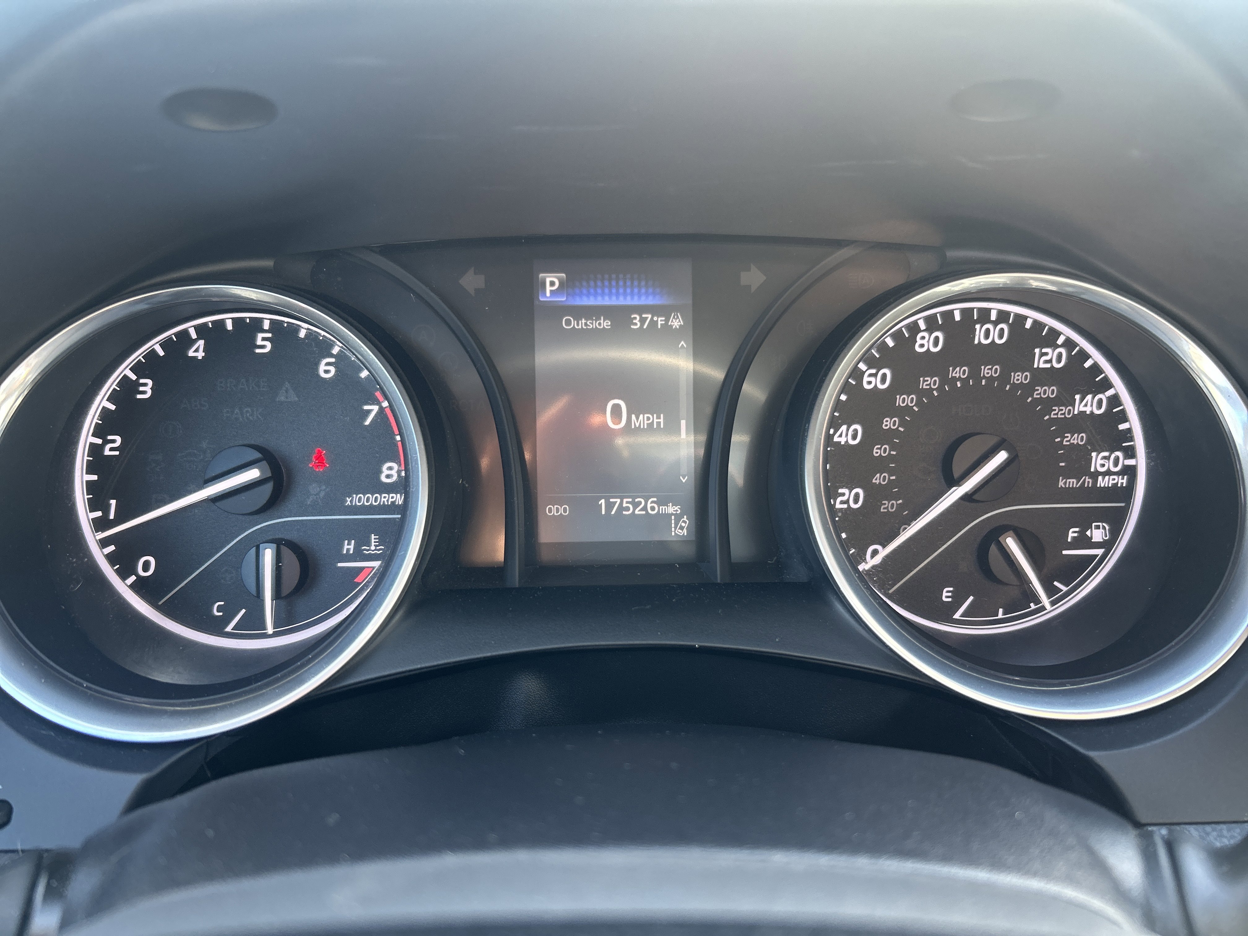 Used 2018 Toyota Camry SE w/ Moonroof Package image 22