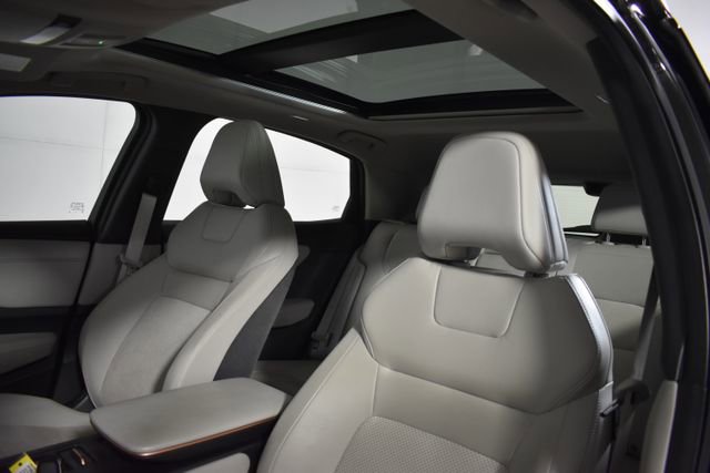 Certified 2024 Nissan Ariya AWD image 10