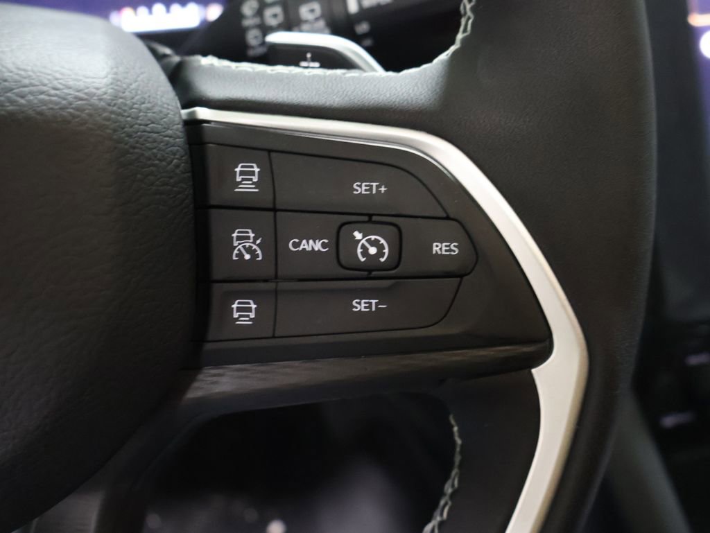 New 2026 Jeep Grand Cherokee Laredo image 24