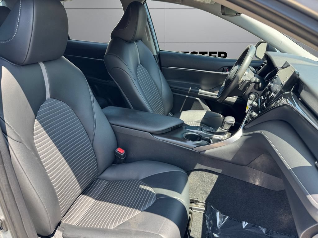 Certified 2023 Toyota Camry SE FWD image 17
