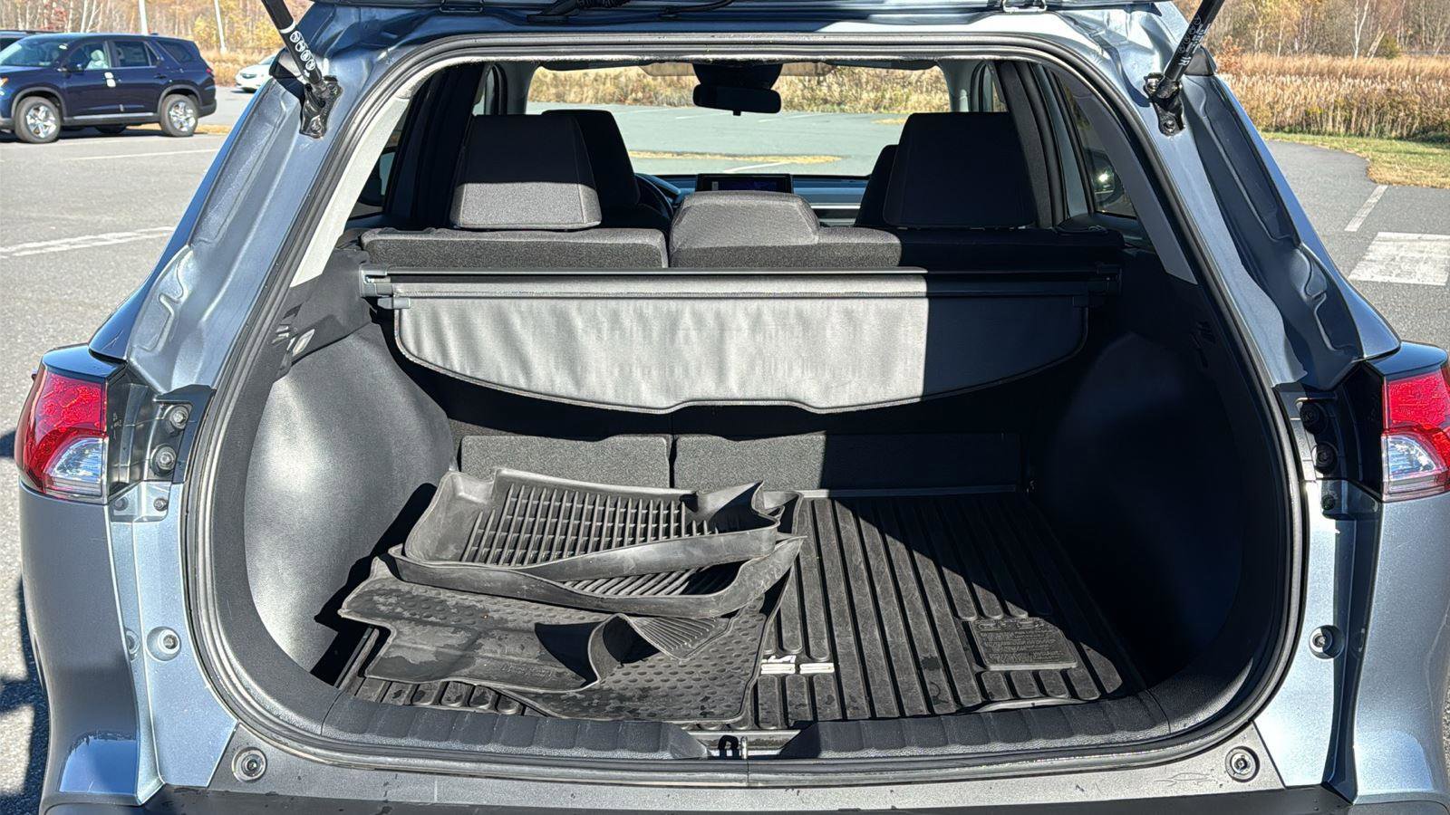 Used 2023 Toyota Corolla Cross LE image 20