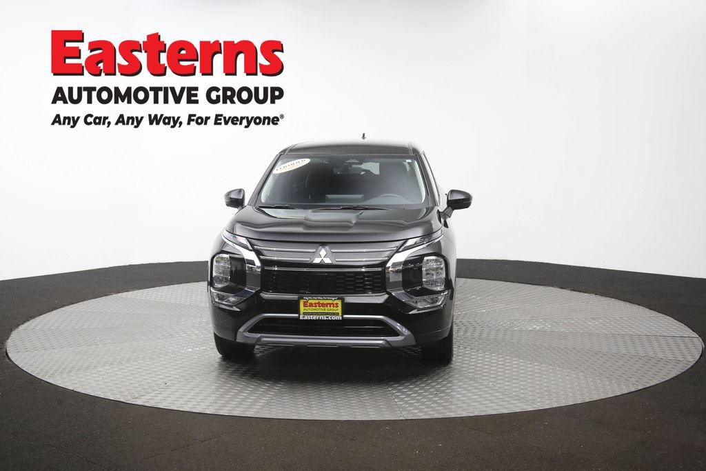Used 2025 Mitsubishi Outlander SE AWD/4WD image 54
