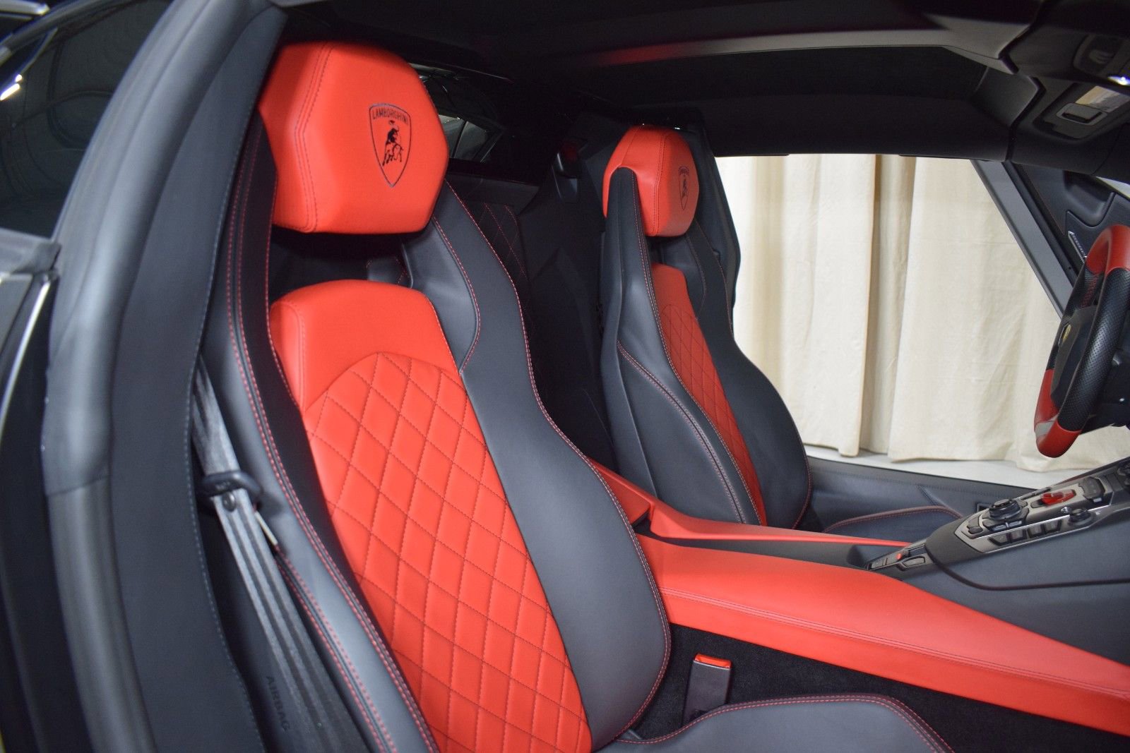 Used 2016 Lamborghini Aventador LP 700-4 AWD/4WD image 19