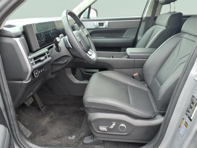 Used 2026 Hyundai Santa Fe SEL FWD image 19