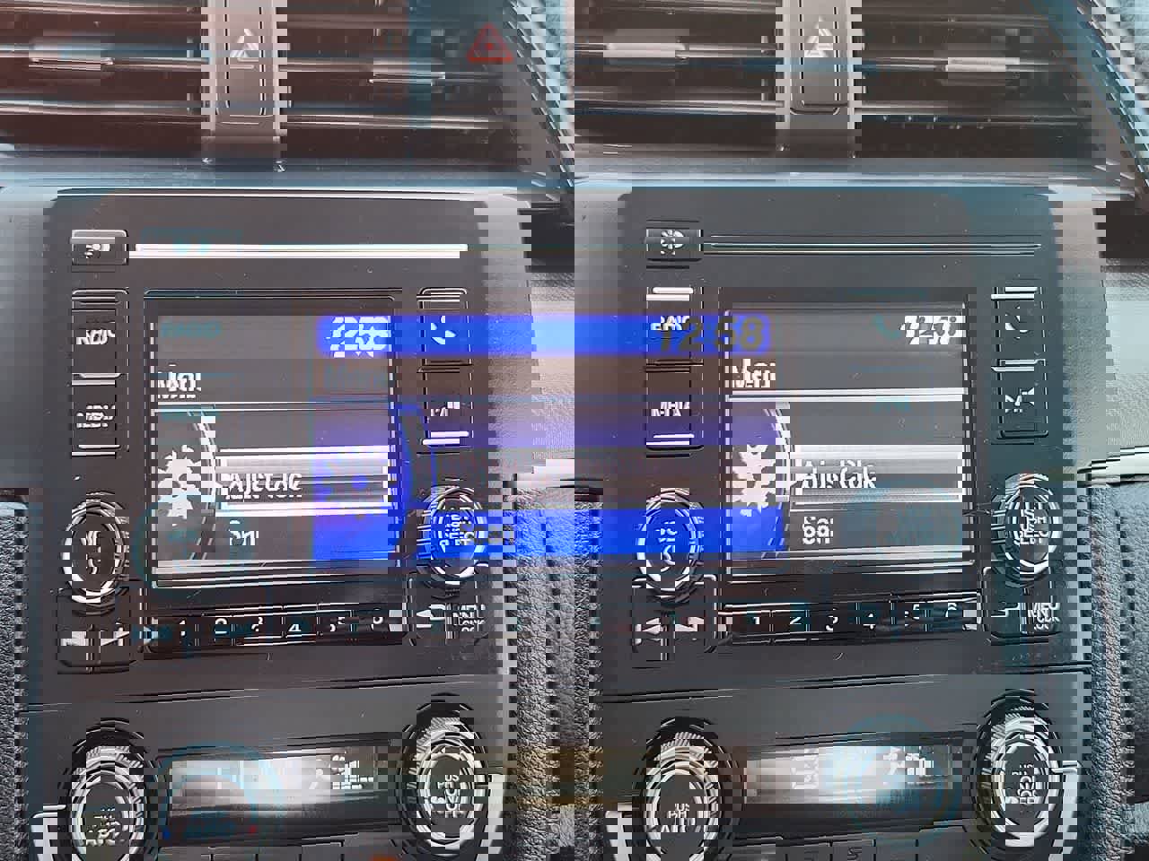 Used 2020 Honda Civic LX image 24