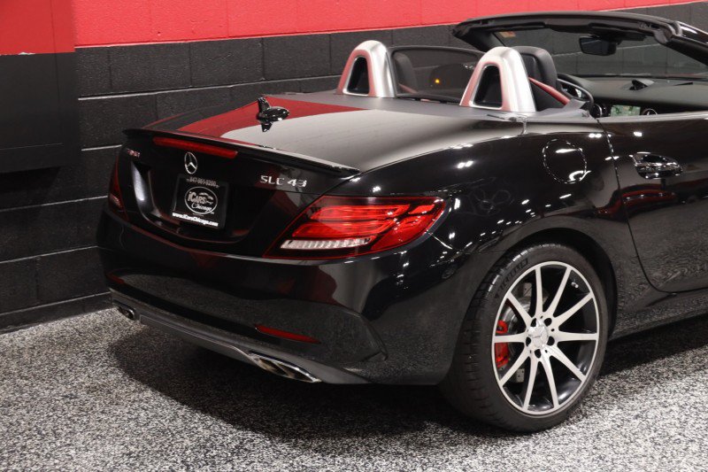 Used 2017 Mercedes-Benz SLC 43 AMG w/ Premium 2 Package image 9