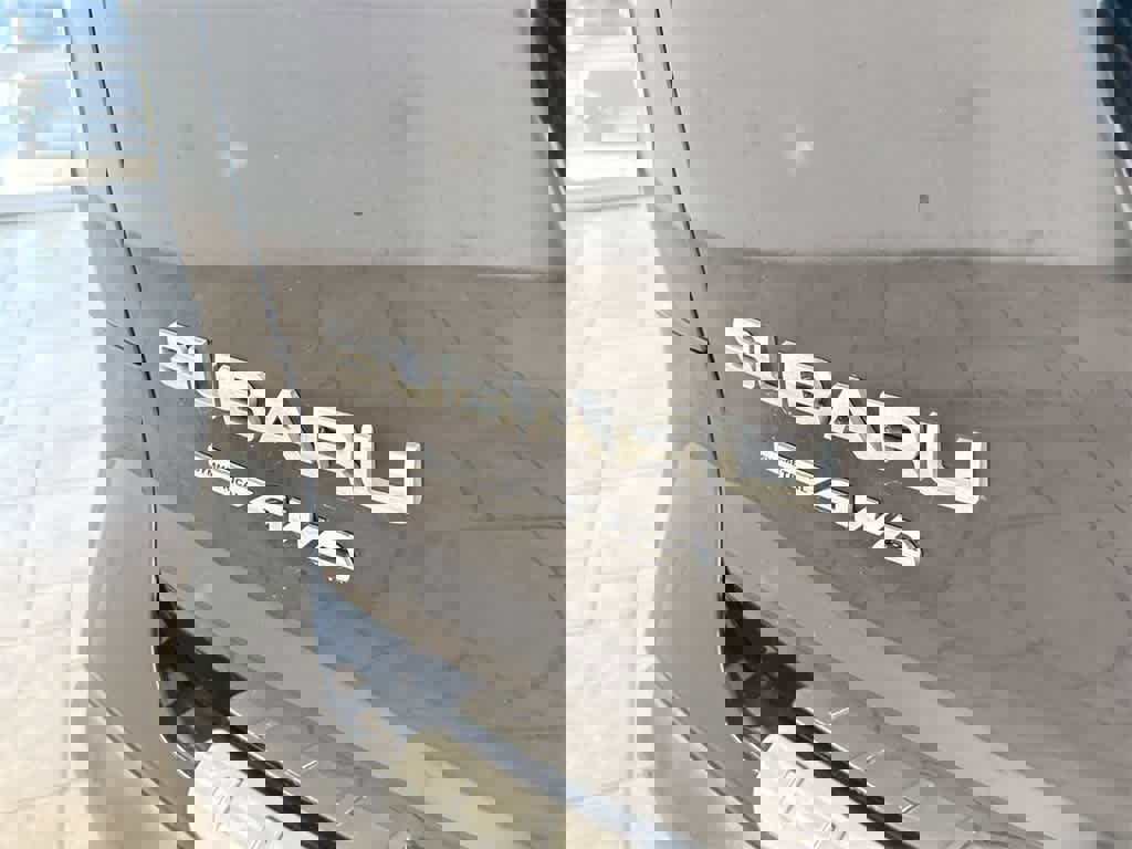 Used 2019 Subaru Ascent Touring w/ Popular Package #2 image 11