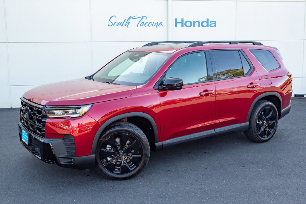 New 2026 Honda Pilot Black Edition image 2