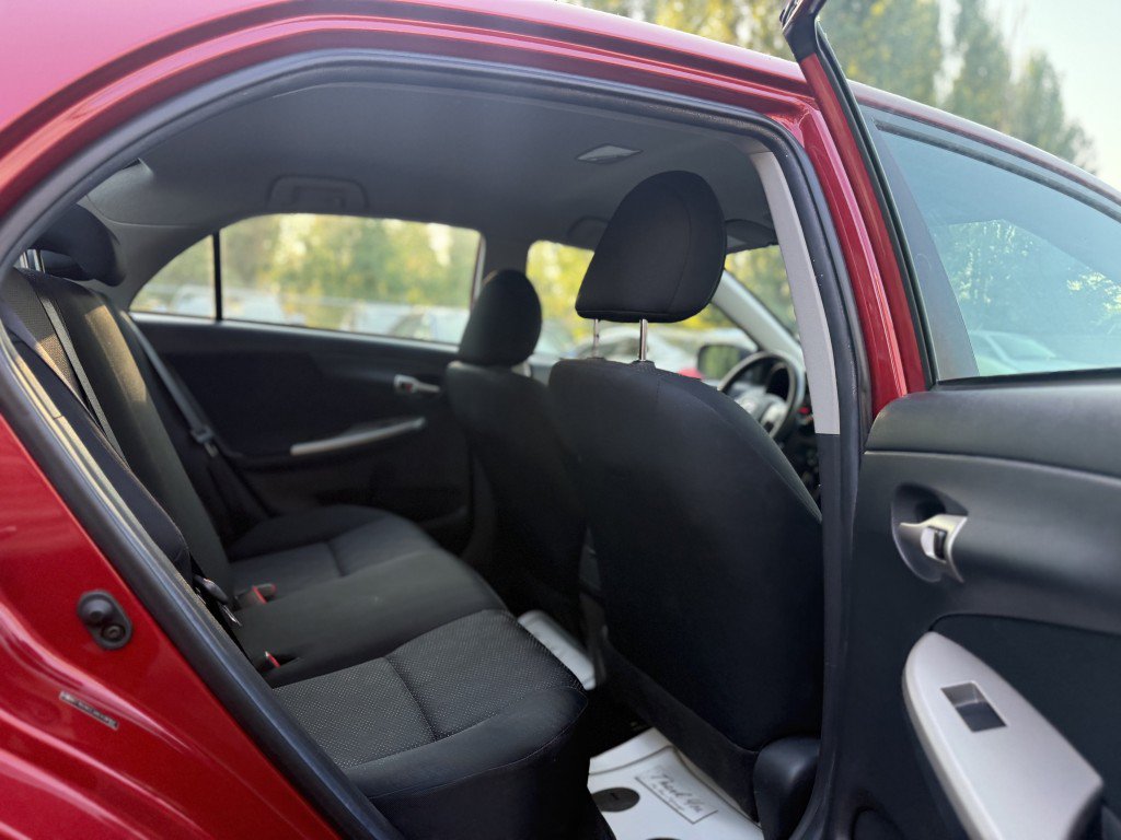 Used 2010 Toyota Corolla S FWD image 20