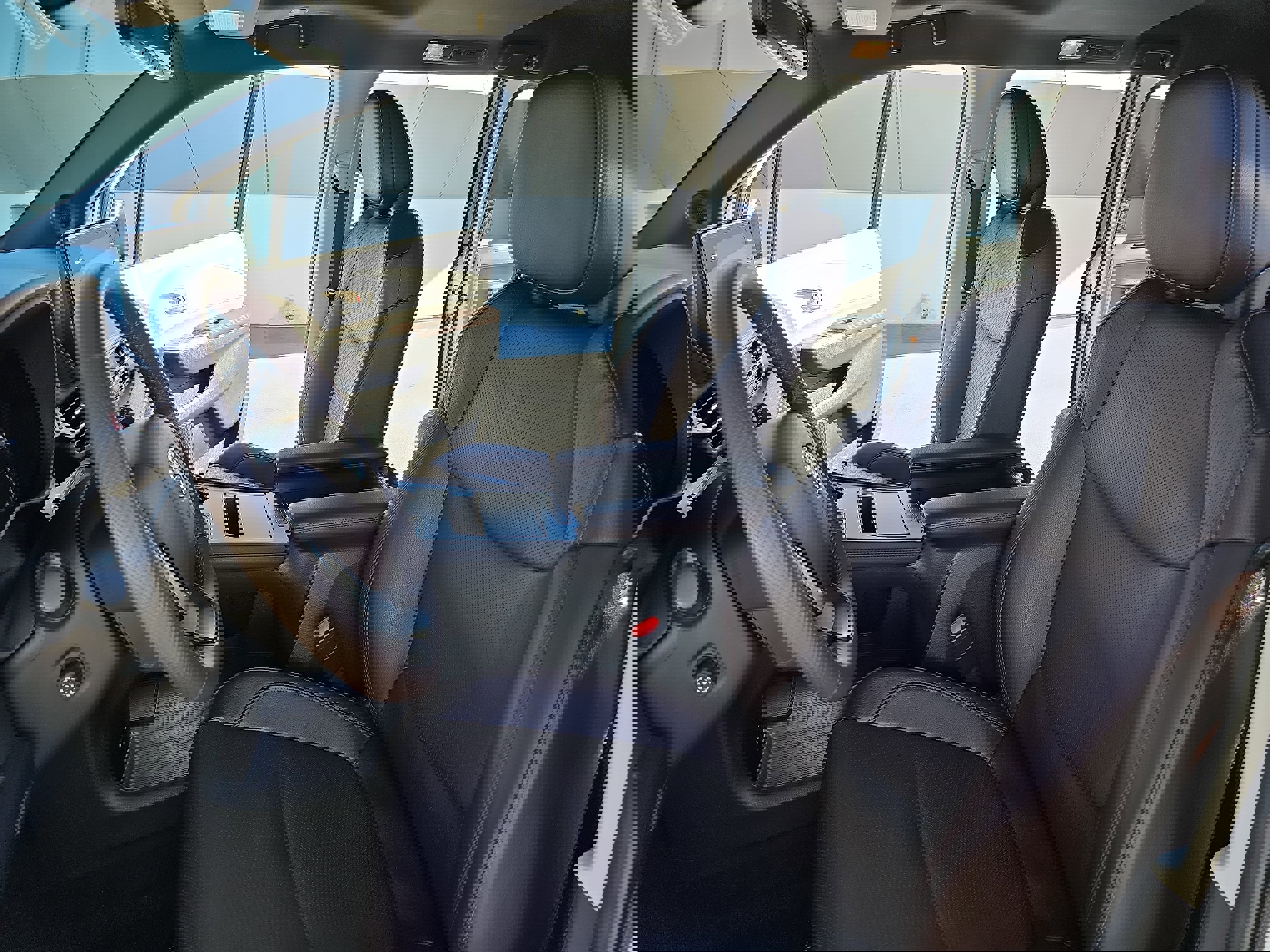 Used 2024 Toyota Sienna Platinum image 16