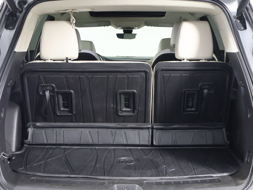 Used 2023 Buick Enclave Premium w/ Experience Buick Package FWD image 24