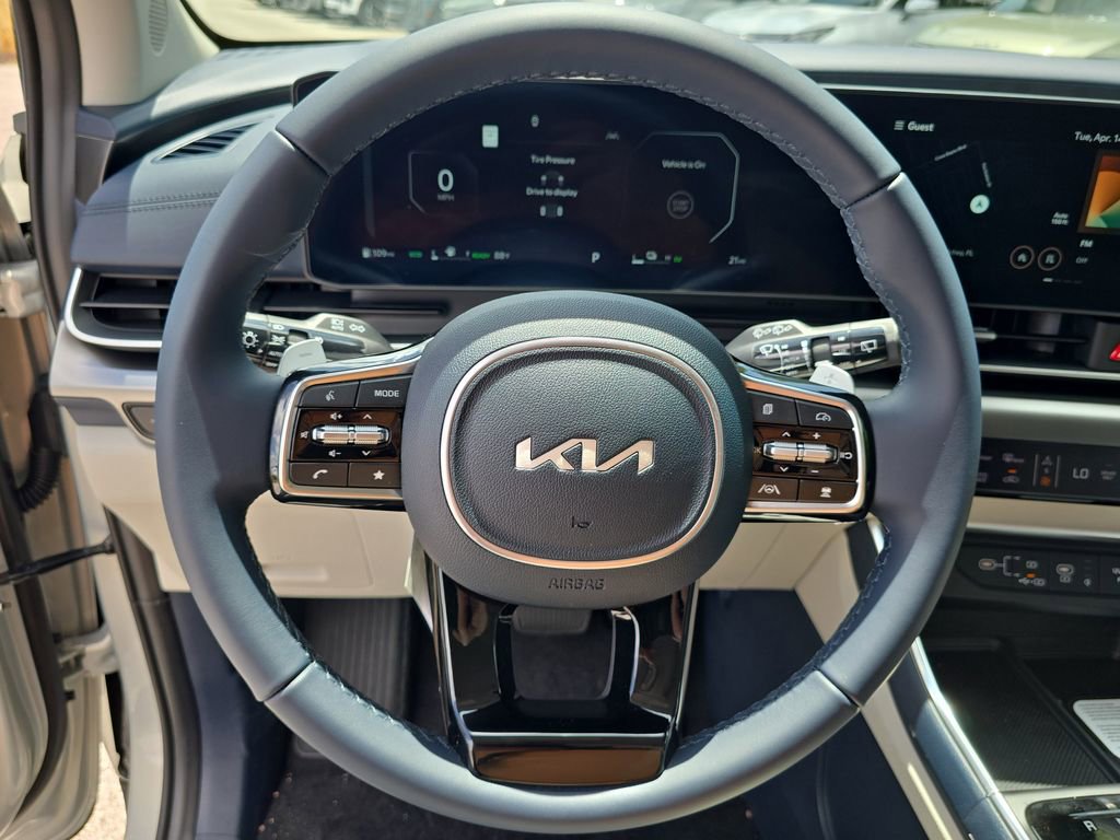 New 2026 Kia Carnival SX FWD image 31