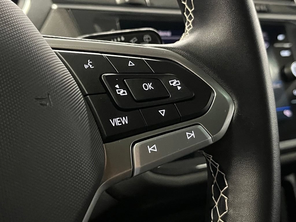 Certified 2023 Volkswagen Tiguan SE R-Line AWD/4WD image 26