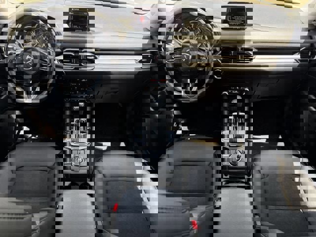 Used 2020 MAZDA CX-5 Touring FWD image 10