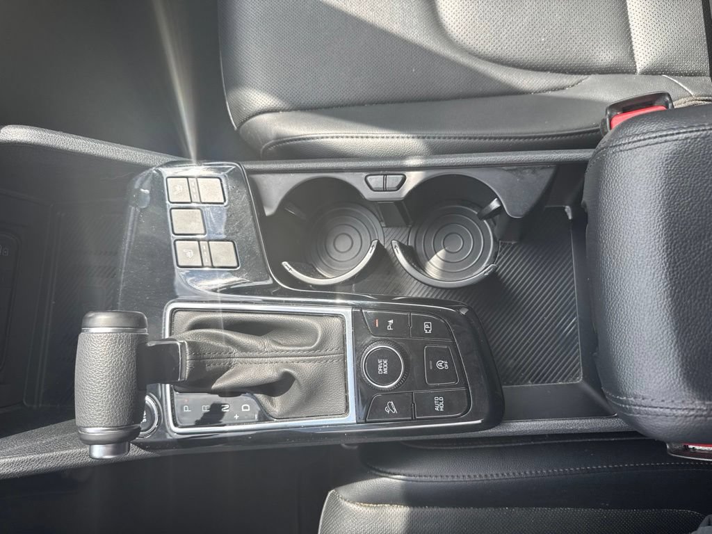 Used 2025 Kia Sportage EX FWD image 16
