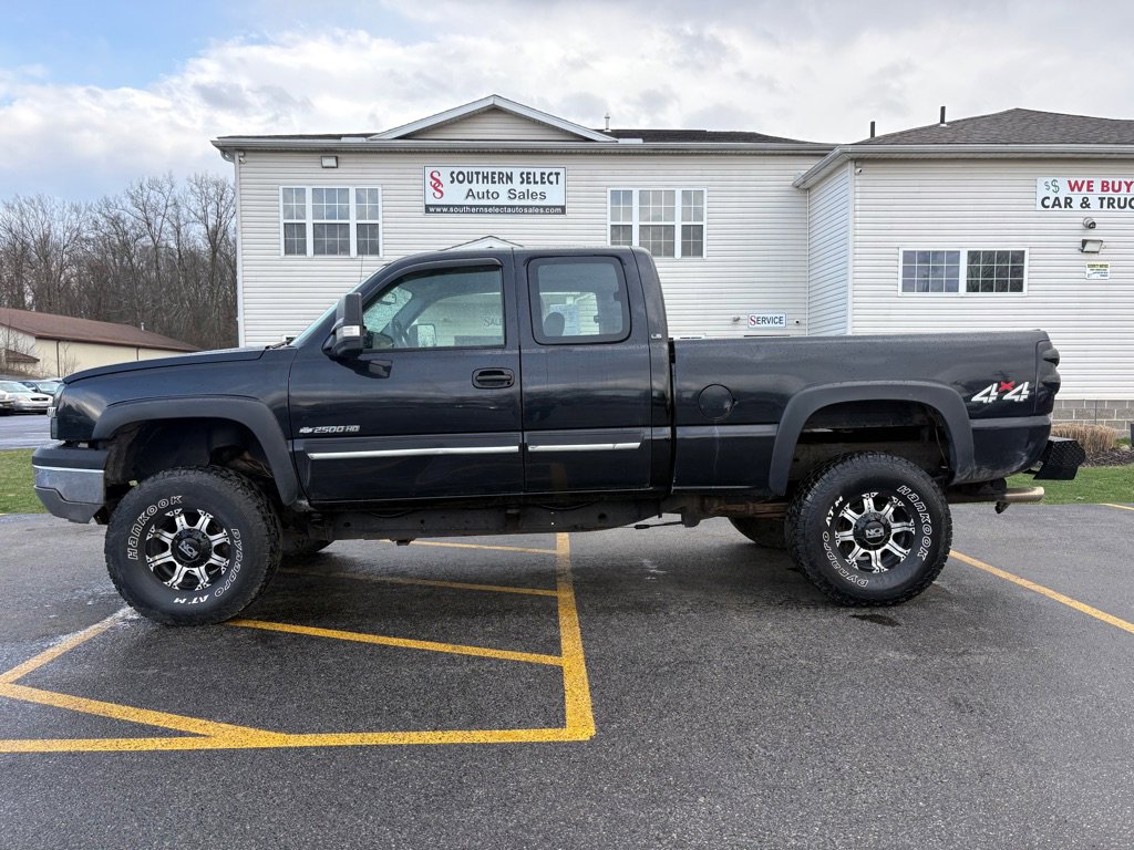 Used 2004 Chevrolet Silverado 2500 LS