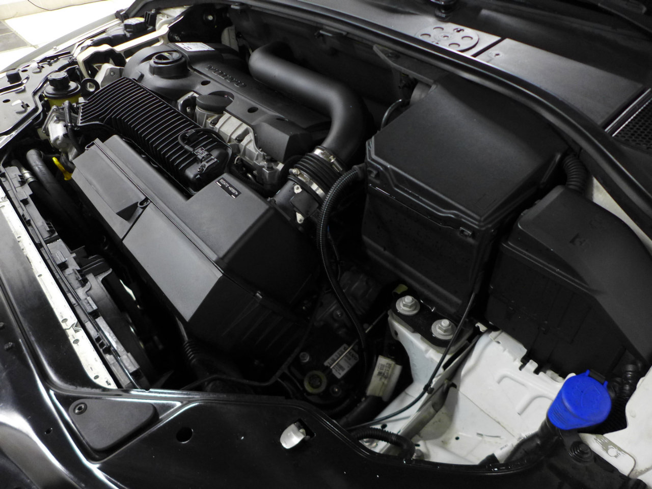 Used 2016 Volvo XC70 T5 Platinum w/ Protection Package image 78