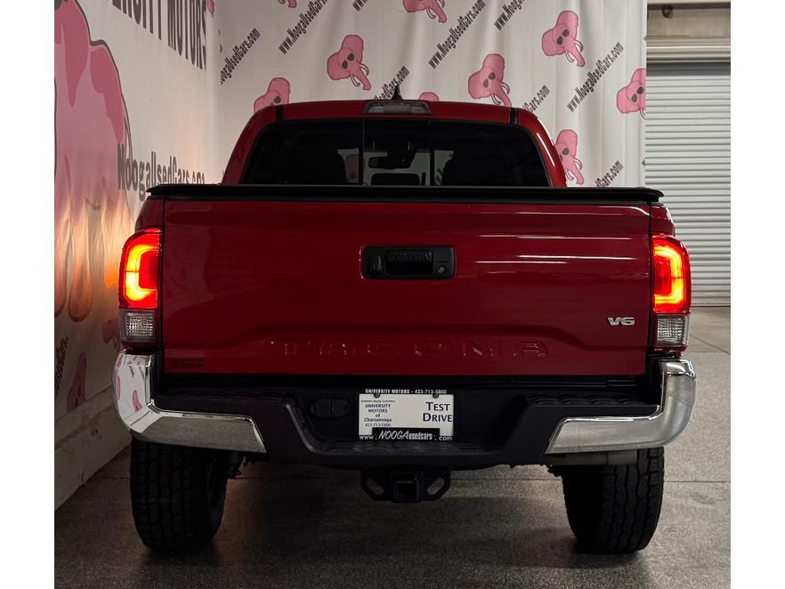 Used 2021 Toyota Tacoma SR5 image 11