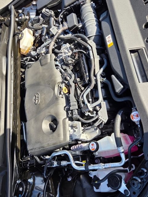Used 2025 Toyota Camry XSE FWD image 24