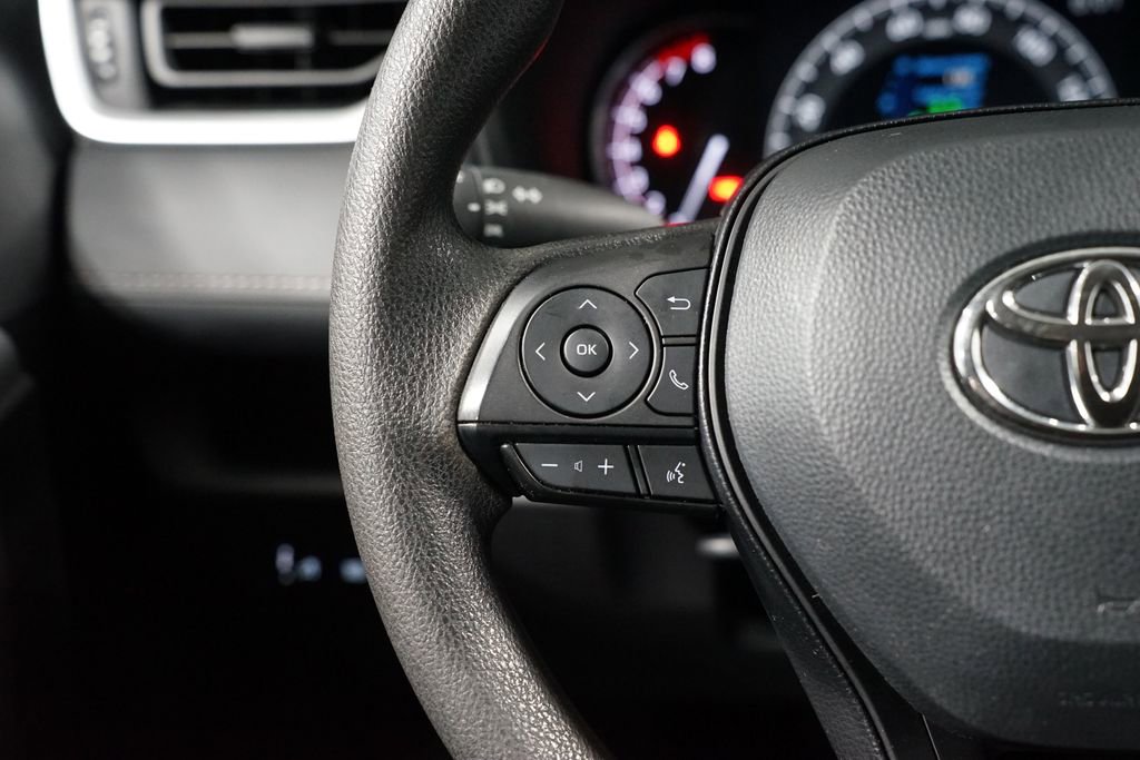 Certified 2025 Toyota RAV4 LE image 14