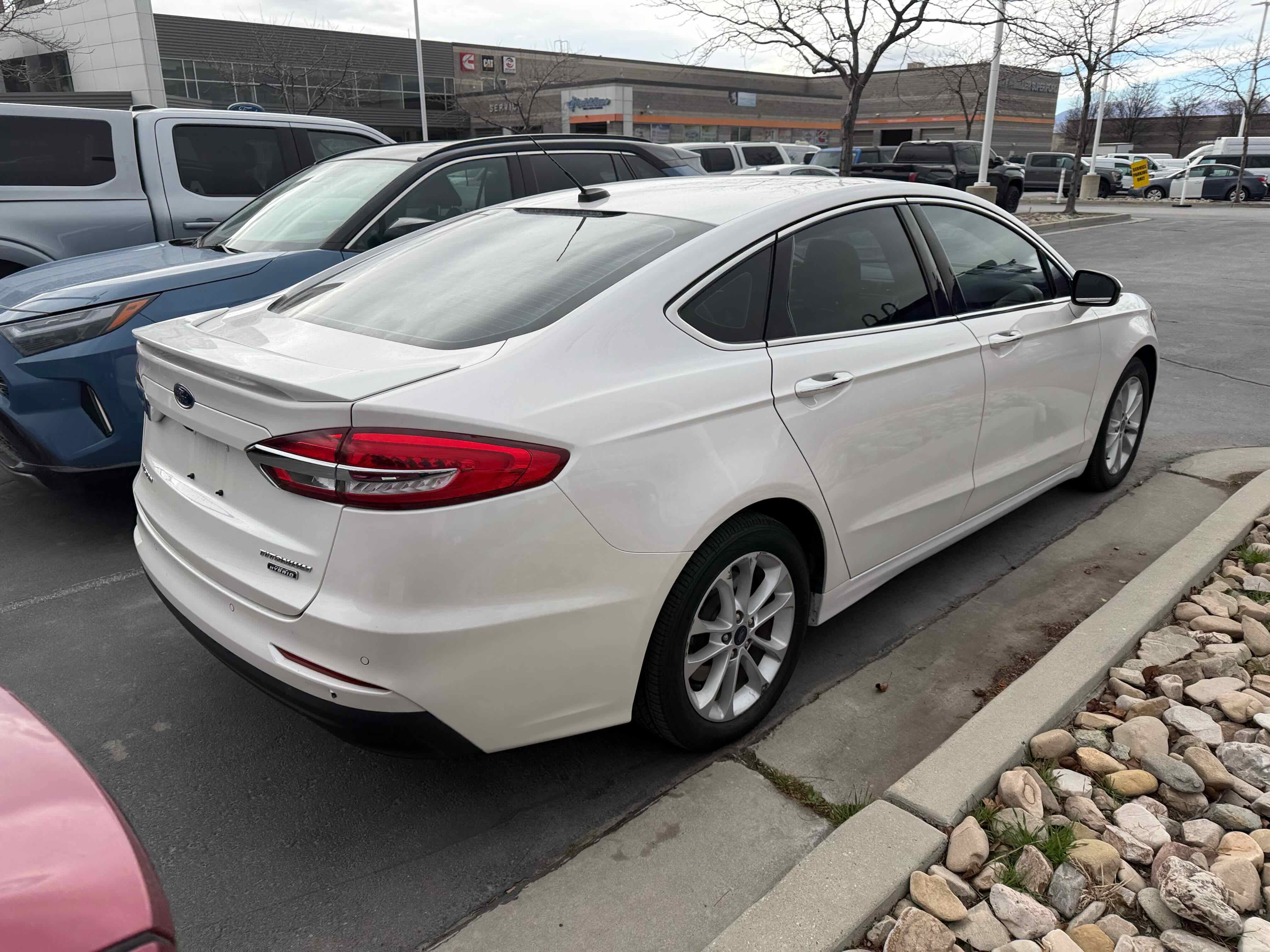 Used 2020 Ford Fusion Energi Titanium image 8