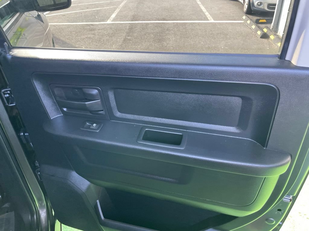 Used 2016 RAM 1500 Tradesman w/ Popular Equipment Group AWD/4WD image 38