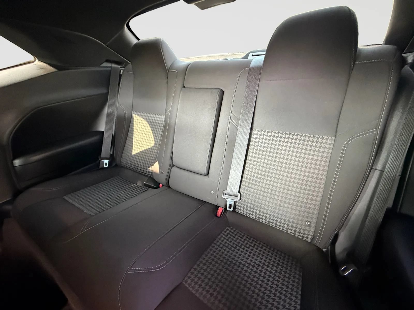 Used 2018 Dodge Challenger R/T RWD image 14