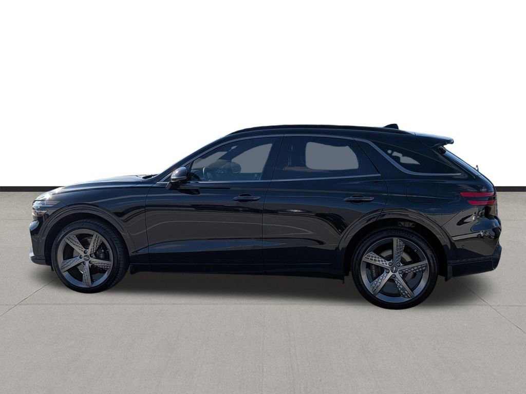 Used 2025 Genesis GV70 3.5T Sport w/ Sport Prestige Package image 8