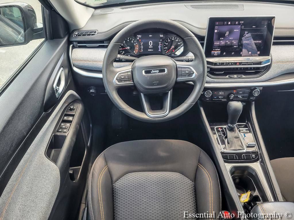 Certified 2022 Jeep Compass Sport AWD/4WD image 13