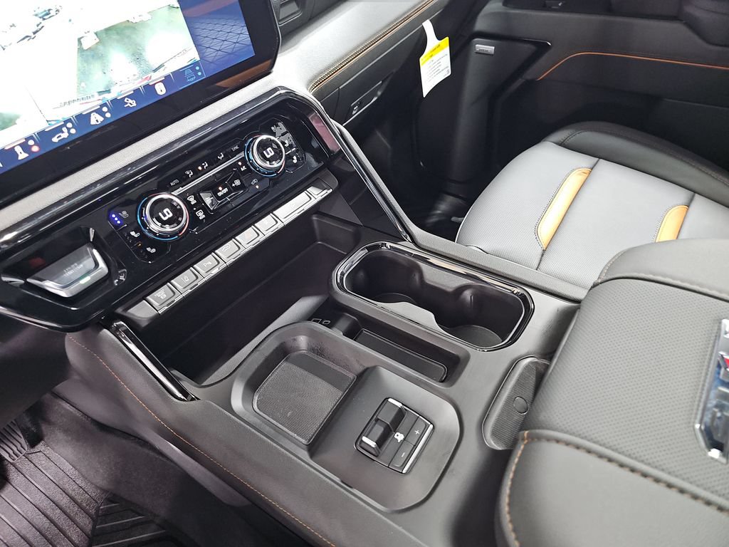 New 2026 GMC Sierra 3500 AT4 w/ AT4 Premium Plus Package AWD/4WD image 25