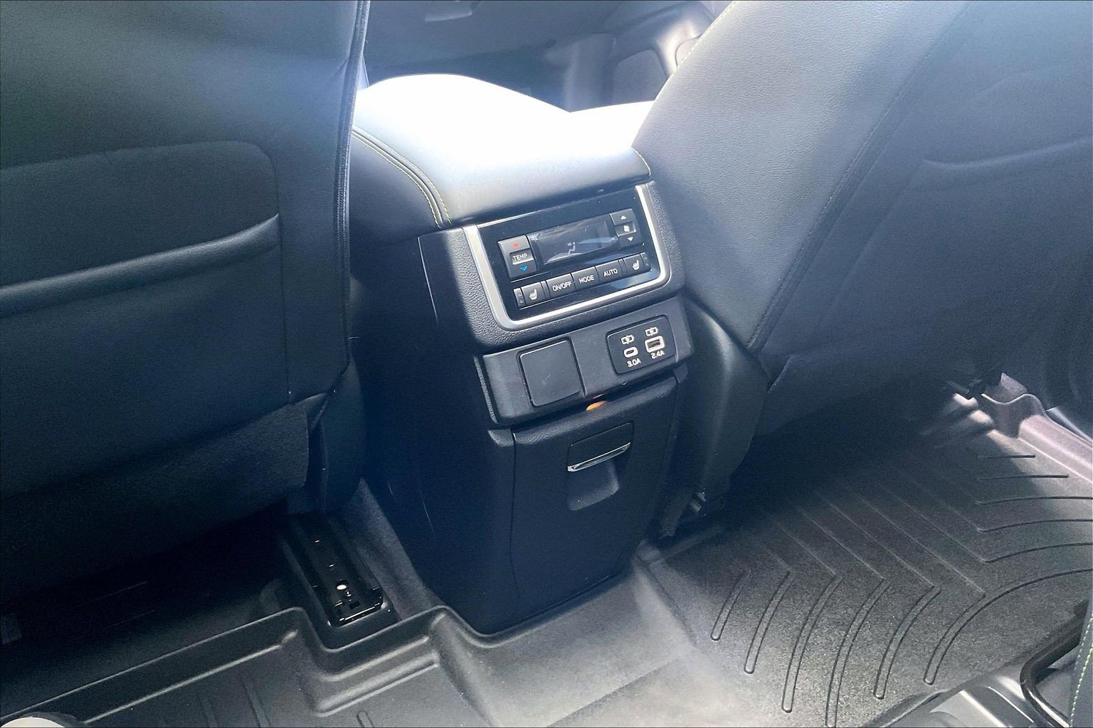 Used 2023 Subaru Ascent Onyx Edition Limited AWD/4WD image 33