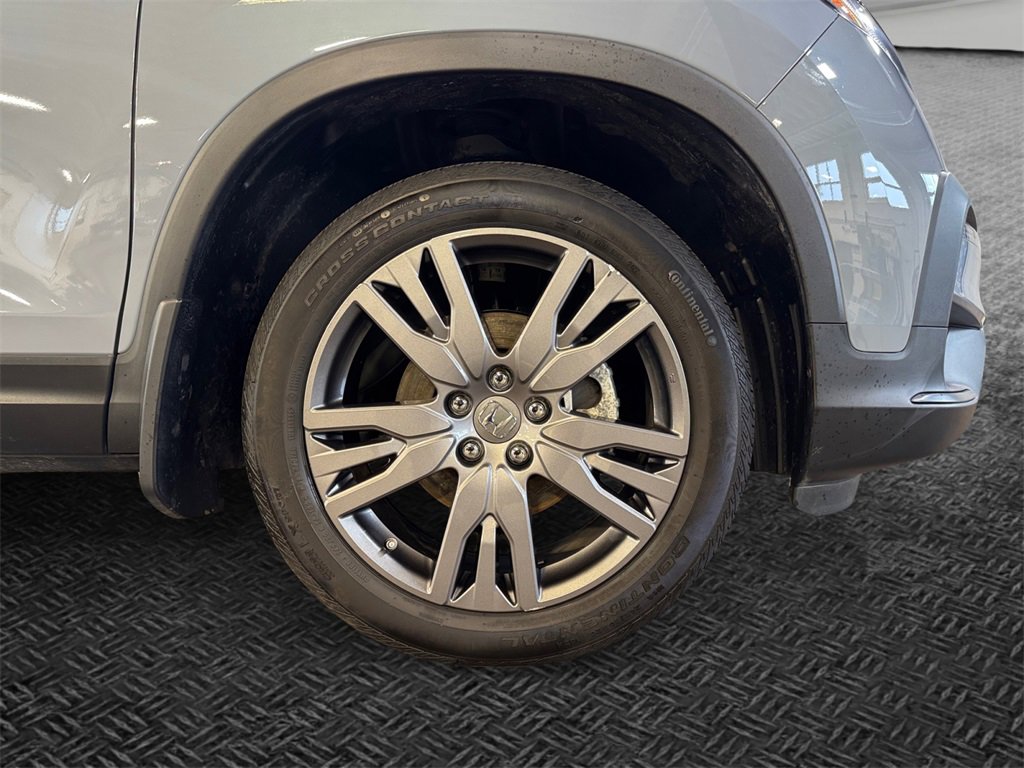 Used 2022 Honda Pilot Sport image 11