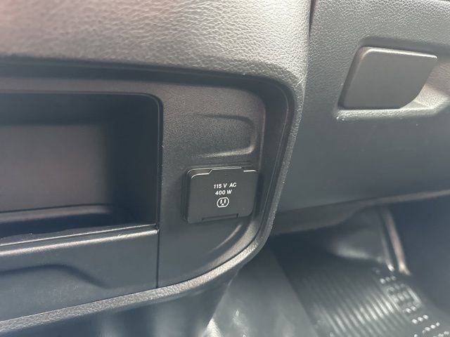 Used 2021 RAM 2500 Tradesman w/ Chrome Appearance Group AWD/4WD image 19