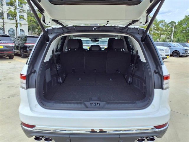 New 2025 Lincoln Aviator Reserve w/ Illumination Package image 13