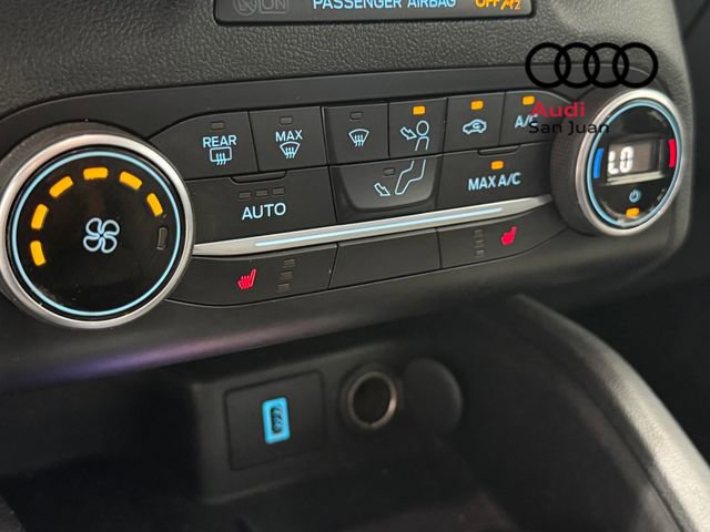 Used 2020 Ford Escape SE Sport image 27