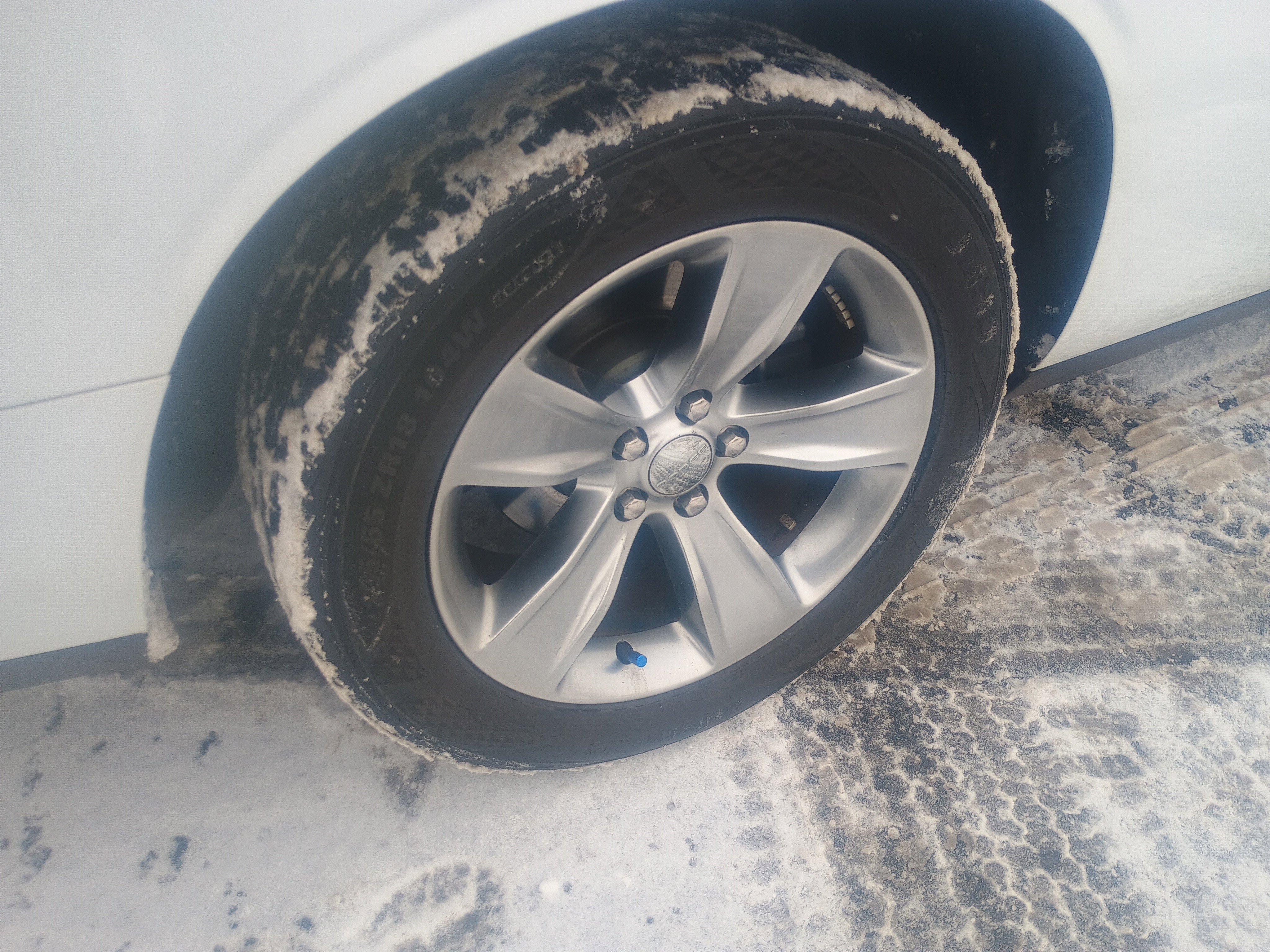 Used 2016 Dodge Challenger SXT image 11