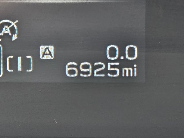 Used 2025 Subaru Crosstrek 2.0i Premium w/ Convenience Package #2 image 32