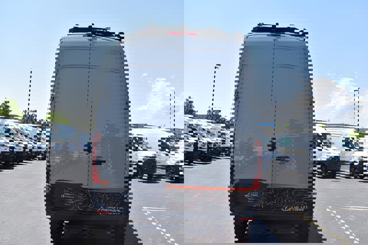 New 2024 Mercedes-Benz Sprinter 2500 image 6